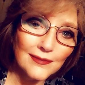 Meet your Posher, Pamela